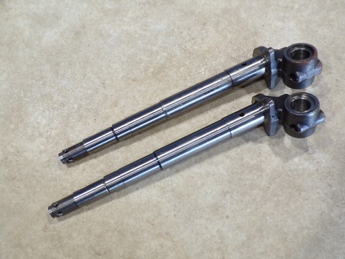 Pair king pins - king, austin