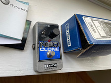 Electro-Harmonix Neo Clone Chorus Pedal - mint and boxed
