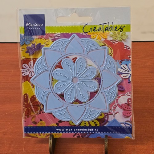 Marianne design flower - design, doily"