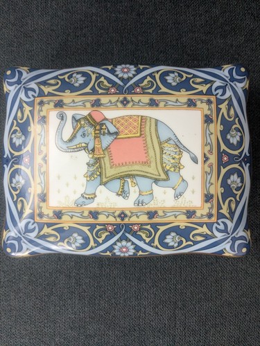 Wedgwood blue elephant bone - elephant,