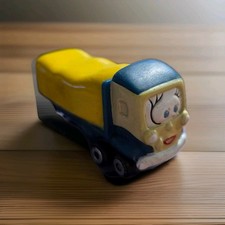 Corgi cars diecast truck - cars,