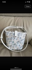 Ladies Pavers Handbag
