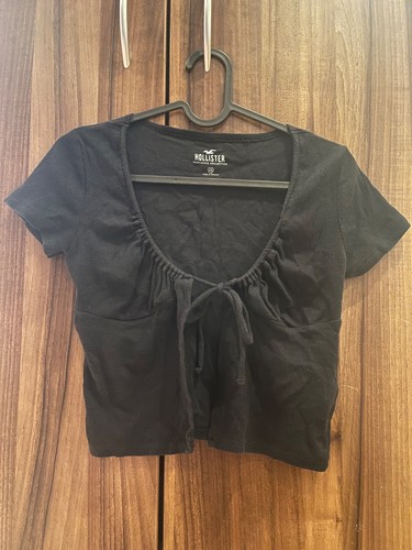Hollister black top - top, xs