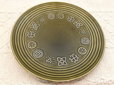 LORD NELSON Pottery Plate 9" Moss Green Celtic Design