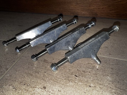 Acs 651 trucks roller - 651,