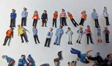 Subbuteo Painted Spectators x