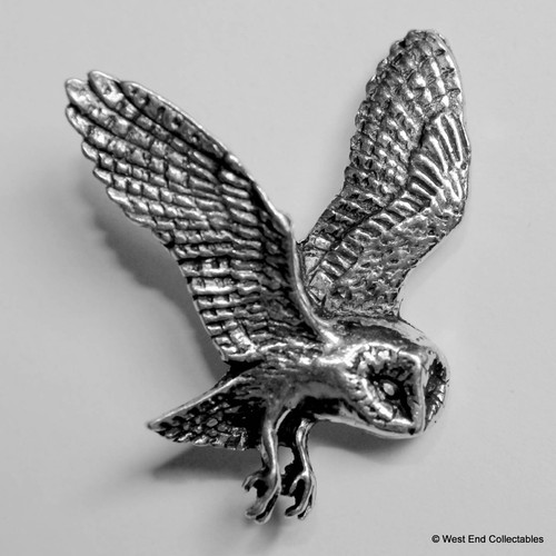 Barn owl flight pewter - barn, in