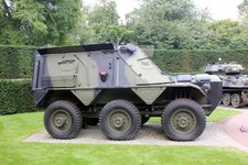 Photo 6x4 Alvis Saracen at