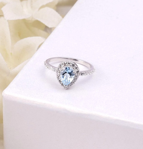 Carats natural blue topaz - blue,