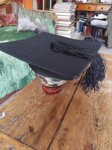 Black graduation mortar board - black,