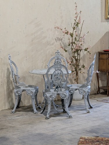 Vintage ornate cast - ornate, aluminium