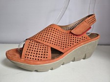 CLARKS ARTISAN UK 6 EU 39.5