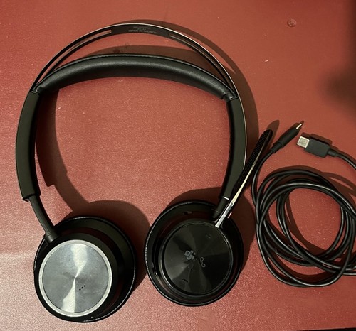 Poly voyager focus wireless - poly, 2