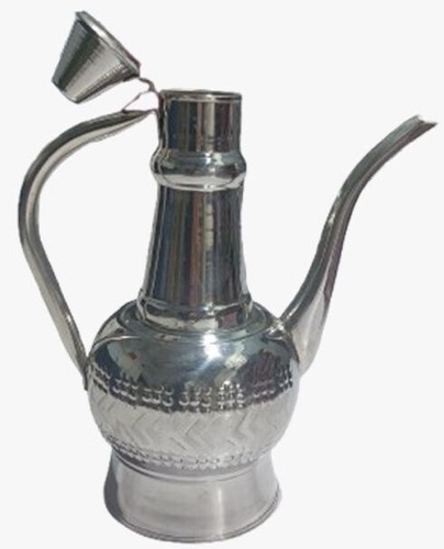 Arab hand washing muslim - arab,