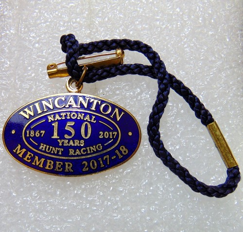 Type wincanton racecourse - ,
