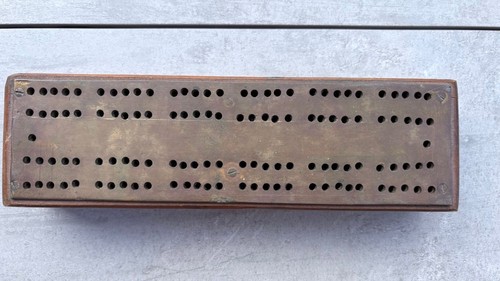Antique cribbage board - board, with