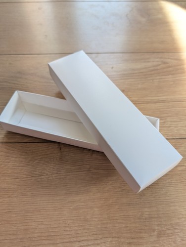 White rectangle two piece gift - white,