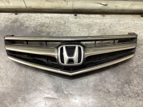 Honda accord 2006 front bumper - 2006,