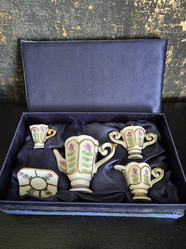 Vintage leonardo porcelain - vintage,