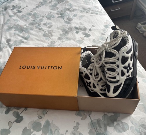 Louis vuitton leather black - louis,