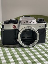 NEAR MINT Leica R5 35mm SLR