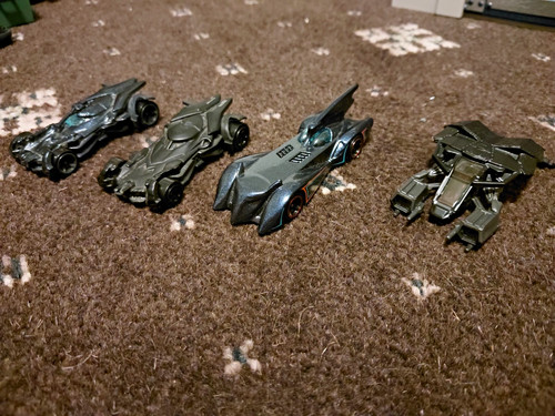 Hotwheels batman collector - hotwheels,