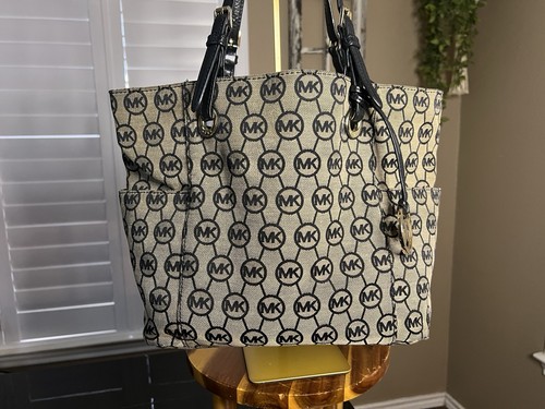 Michael kors large tote - michael,