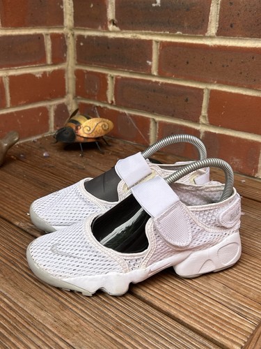 White nike air rift size - white, 3.5