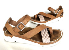 Ladies CLARKS Trigenic Artisan