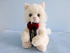 Adorable wilberforce the white - adorable,