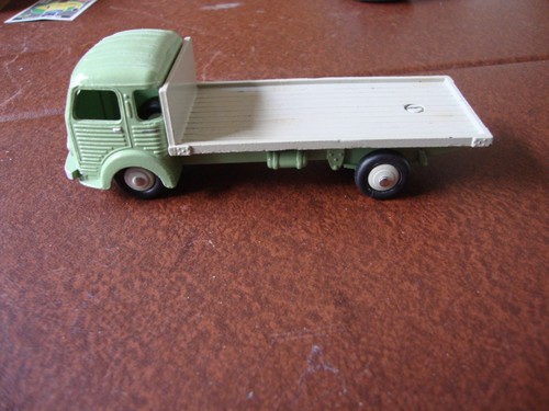 Dinky toys simca - dinky,