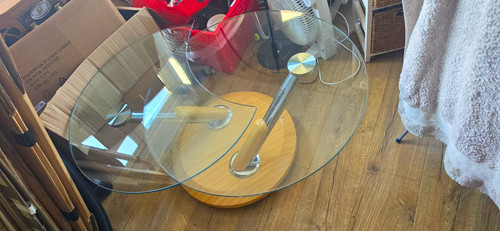 Round glass coffee table - glass,