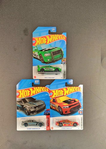 Hot wheels dodge charger - '20,