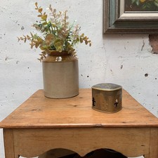 Vintage French Fleur-de-lis