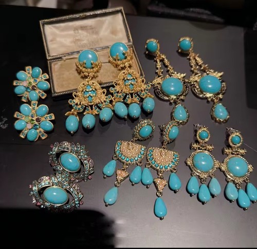 Women vintage turquoise - vintage,