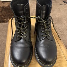 Dr. Martens Doc Smooth 1460