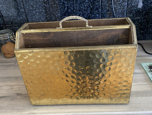 Gold hammered metal - gold,