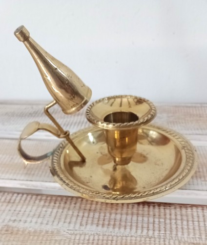 Brass chamberstick with - brass,
