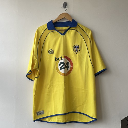 Leeds united away football - leeds,