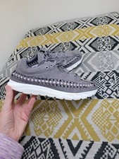 Euc womens nike mayfly woven - euc,
