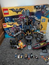LEGO Batman 70909 Batcave