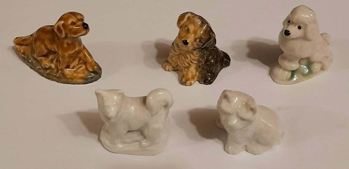 Five vintage wade - wade,