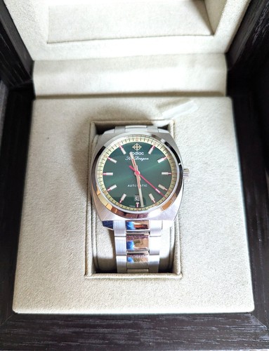 Used zodiac sea dragon reissue - zodiac,