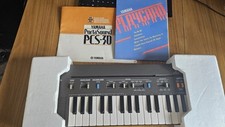 Yamaha PCS-30  PortaSound Keyboard With Playcard System - Full Working Order.