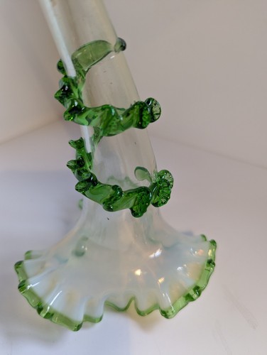 Epergne flute uranium glass - epergne,