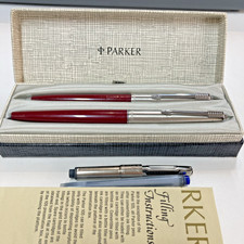 VINTAGE PARKER FOUNTAIN PEN & BALLPOINT PEN SET – SILVER AND RED – BOXED