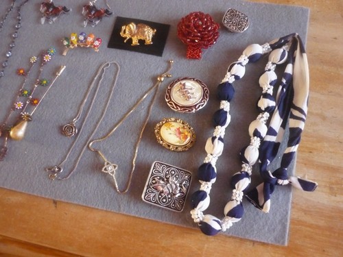 Gorgeous joblot jewellery - gorgeous, of