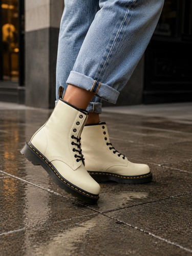 New martens womens 1460 - dr,