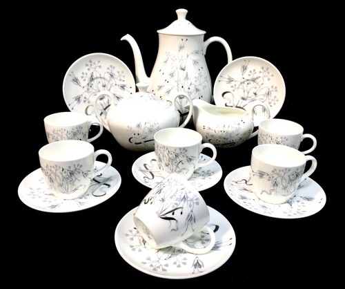 Antique wedgwood coffee - set,