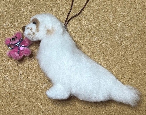 Clumber spaniel with pink - clumber,